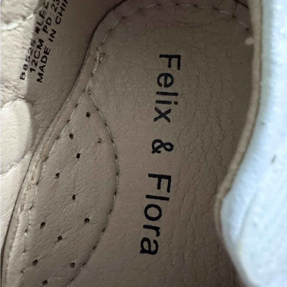 Felix & Flora White Kids Dress Shoes
